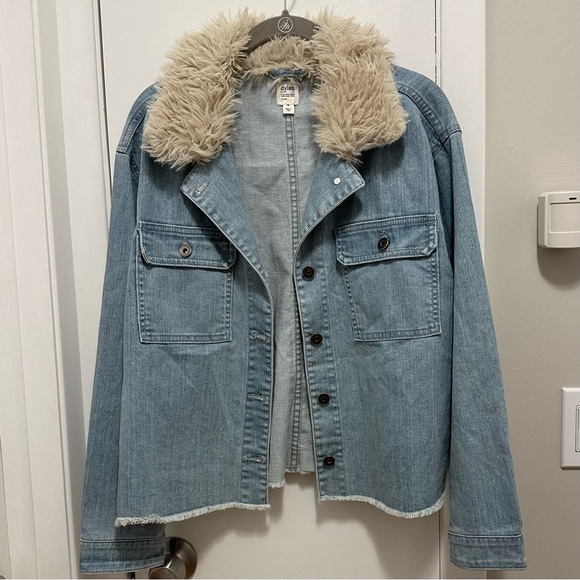 Dylan Denim Trucker Jacket M Sherpa Collar faux fur jean button up - Picture 3 of 8